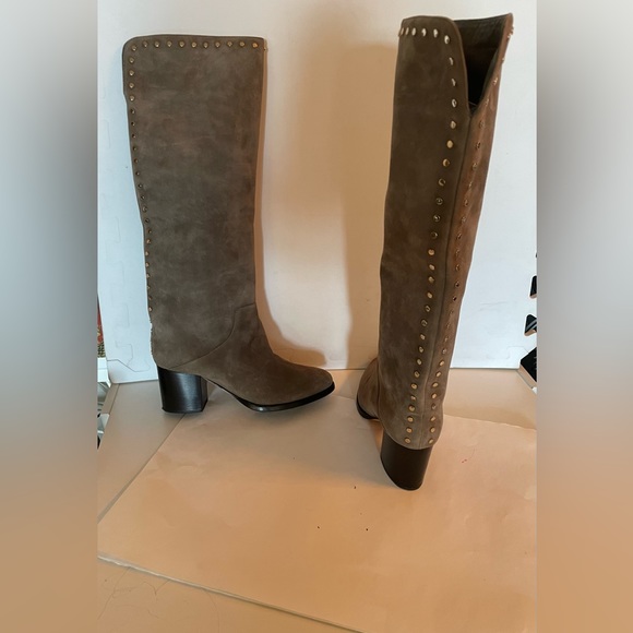 Jimmy Choo
Suede Studded Accents Riding Boots - Picture 3 of 7